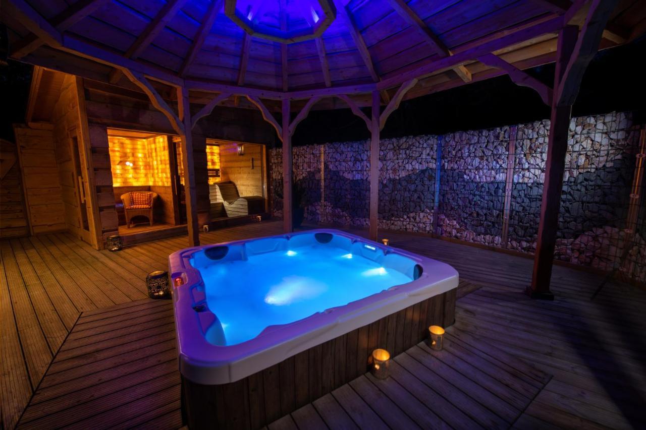 Domaine du Haut Jardin Hôtel&Chalets Spa Privé Rehaupal Esterno foto