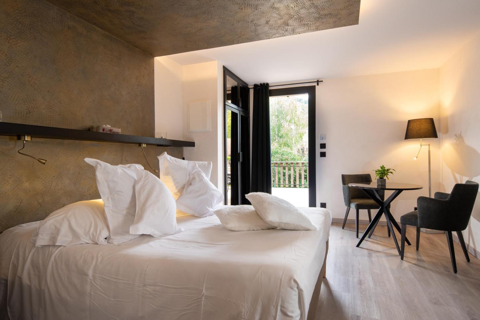 Domaine du Haut Jardin Hôtel&Chalets Spa Privé Rehaupal Esterno foto